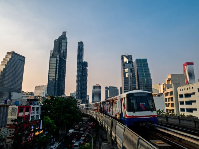 bangkok-bts-skytrain-city-evening.jpg